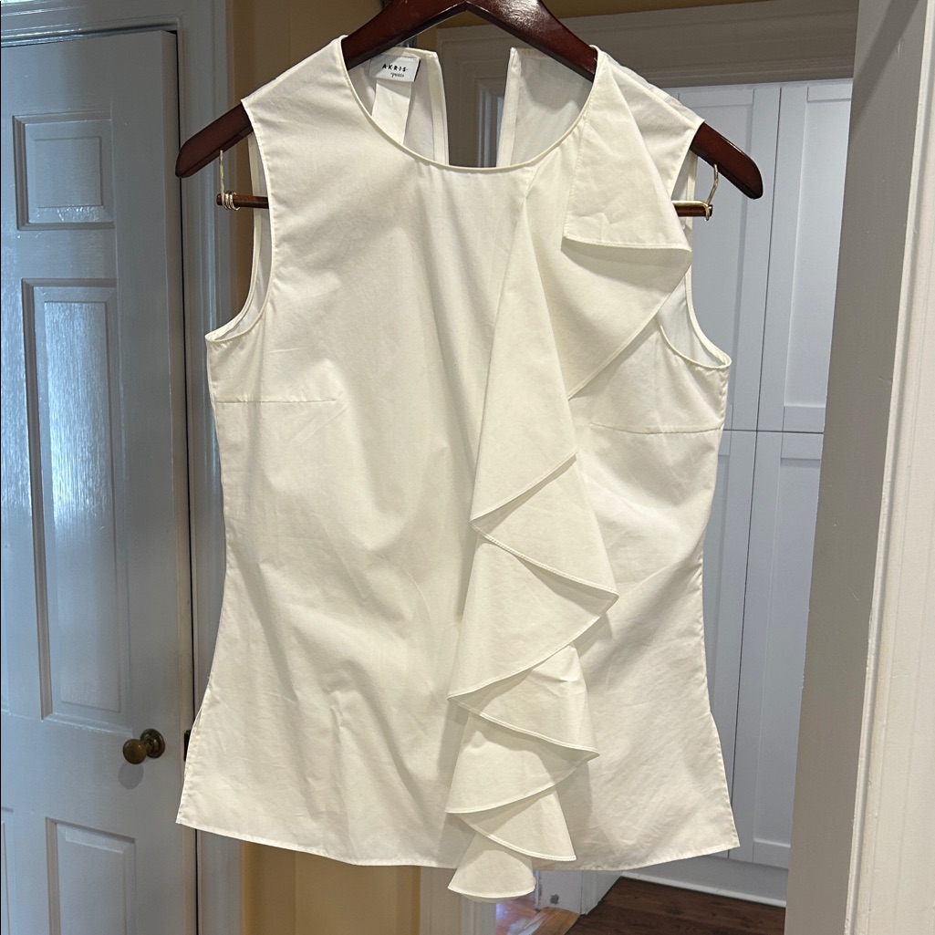 Akris Punto Cream Sleeveless Ruffle Blouse